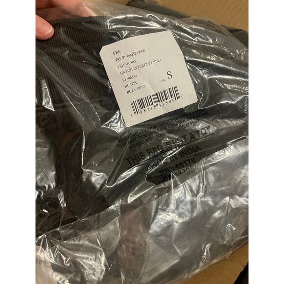 FP Movement x Hatch Intercept Maternity Pullover, Black, Size Small NEW - Picture 4 of 5